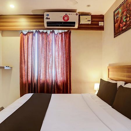 Super Hotel O Vaishnavi Inn Hyderabad Exterior foto